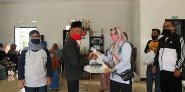 ASN Purwakarta Mulai Distribusikan Bantuan Covid-19 Hasil “Rereongan”