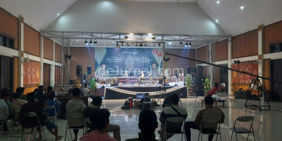 Pagelaran wayang golek virtual.