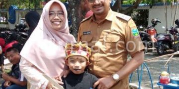 Muhammad Andika bersama Wakil Bupati Garut dan istri.