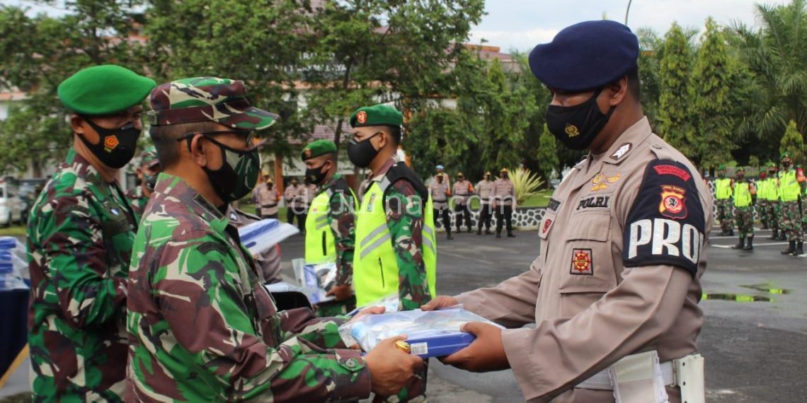 Danrem 062/Tn Hadiri Apel Pergeseran Pasukan Operasi Mantap Praja Lodaya