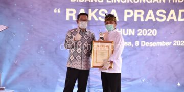 Dadang M Naser Dinobatkan Sebagai Kepala Daerah Peduli Lingkungan