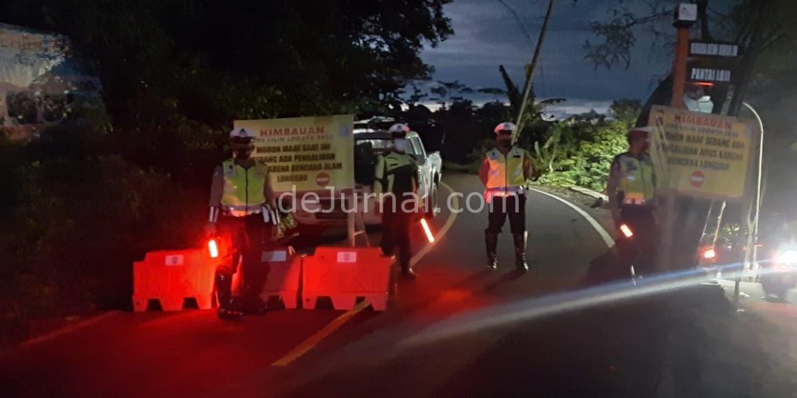 Jalan Menuju Jampang Terhambat Longsor