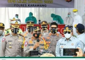 Korlantas Mabes Polri Tinjau Pelaksanaan Rapid Antigen di Pos Pam PKM Res Area 57A Tol Cikampek