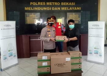 L’Oreal Indonesia Donasi Hand Sanitizer Pada Polres Metro Bekasi
