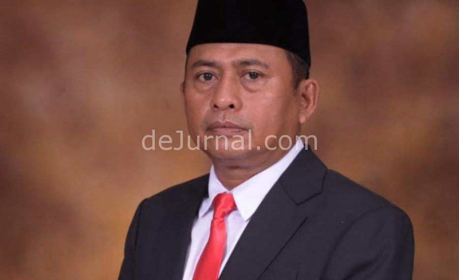 Kepala Dinas PMD Kabupaten Karawang, Agus Mulyana (almarhum)