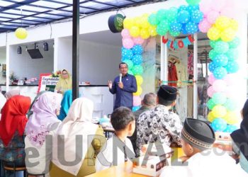 Tanggapi Positif Menjamurnya Tempat Jajanan Di Berbagai Tempat, Wabup Garut Berharap UMKM Bisa Terfasilitasi