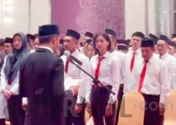 Ketua KPU Karawang Lantik 927 PPS