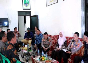 Tingkatkan Sinergitas Pelayanan Bagi Masyarakat, Polisi Gelar Jum’at Curhat di Wilayah Sukahaji