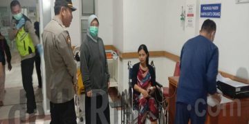 Responsif, Polisi Berhasil Bujuk Bumil Tua Ke Rumah Sakit