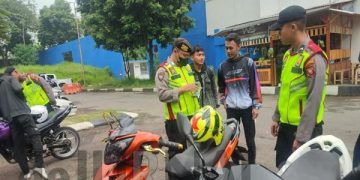 Polisi Serukan Taati Tertib Berlalulintas Kepada Pengendara Motor Komunitas