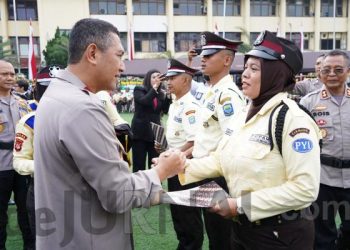 Wakapolda Jabar Pimpin Upacara dan Syukuran HUT Satpam Ke-42, Tahun 2023