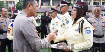 Wakapolda Jabar Pimpin Upacara dan Syukuran HUT Satpam Ke-42, Tahun 2023