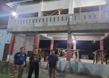 Ketua RW, RT bersama warga