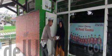 Jum’at Berkah, Polisi Kunjungi Panti Yauma Berbagi Nasi Kotak