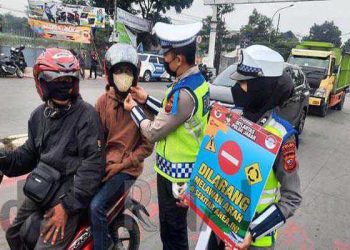 Sasar Titik Keramaian Lalu Lintas Kota Bandung Dit Lantas Polda Jabar Sosialisasikan Ops Keselamatan Lodaya Tahun 2023