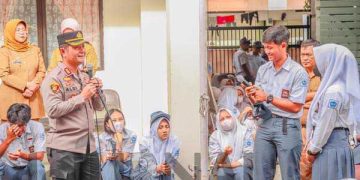 Polisi  Ajak Pelajar Menyiapkan Diri Menuju Indonesia Emas Dalam Program  Goes To School