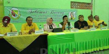 Reses di Mekarsari Pacet, Legislator Fraksi Golkar Hj Evi Riyanti S.Ip, Berharap Kehadirannya Bawa Manfaat