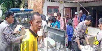 Kabid Humas Polda Jabar : Polisi Berikan Bantuan Renovasi Rumah Warga Kurang Mampu di Desa Garawangi