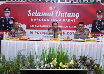 Kapolda Jabar Ajak Personel Polres Cirebon Kota Menjadi Polisi Penolong
