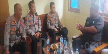 Jumat Curhat, Kapolres Sumedang Sambangi Warga Desa Mekar Rahayu