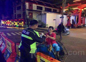 Patroli Perut Lapar, Tukang Becak Baranangsiang Disasar Polisi
