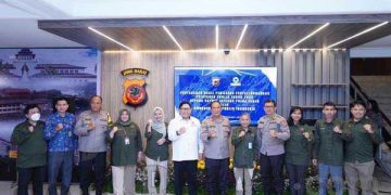Penyerahan Hasil Penilaian Penyelenggaraan Pelayanan Publik Tahun 2022 Oleh Ombudsman RI Kepada Satwil Polda Jabar