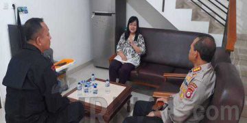Peduli Sesama, Polda Jabar Anjangsana Kediaman Personil ASN POLRI