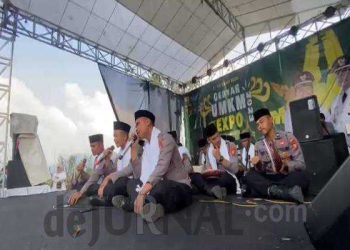 Meriahkan Gebyar UMKM Expo Sumedang 2023, Anggota Dalmas Polres Sumedang Tampilkan Nasyid Sholawat Nadhom Alfiyah