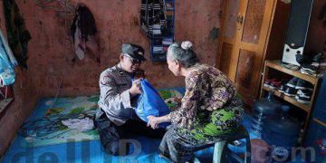 Bhabinkamtibmas Berbagi Rezeki Jelang Ramadhan