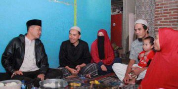 Sahur Perdana Bupati Bandung di Rumah Warga  Program Rutilahu