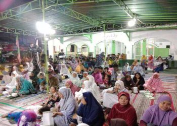 Pembukaan Tarling Berhadiah Di RW.03 Genuksari Meriah