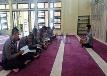 Tingkatkan Ketaqwaan Selama Bulan Suci Ramadhan, Polres Sumedang Laksanakan Program Ayo Tadarus Al-Qur’an