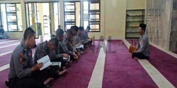 Tingkatkan Ketaqwaan Selama Bulan Suci Ramadhan, Polres Sumedang Laksanakan Program Ayo Tadarus Al-Qur’an