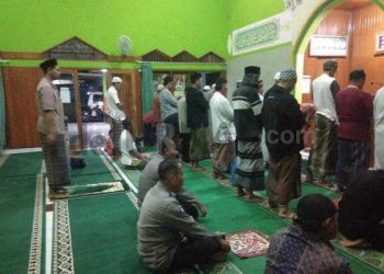 Jalin Silaturahmi, Bhabinkamtibmas Polsek Sumedang Utara Laksanakan Tarling