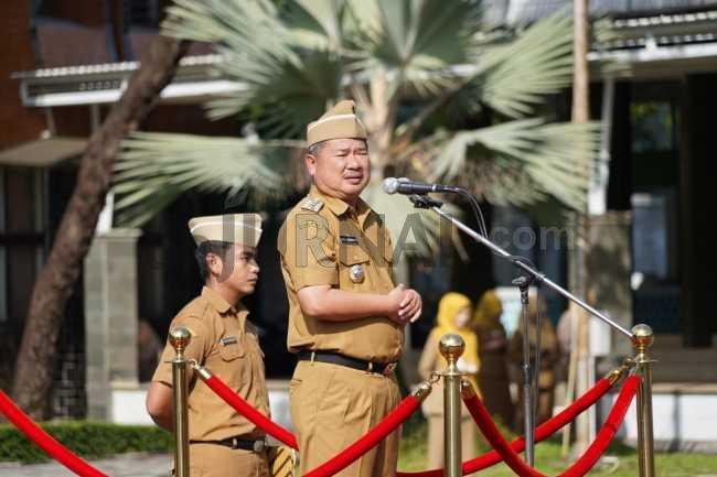 Bupati Garut Lantik 27 ASN Dalam Jabatan Administrasi | DeJurnal.com