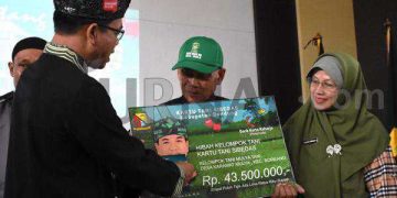 Bupati Bandung Launching Bantuan Hibah Rp 25 Miliar Bagi Petani