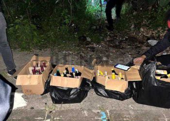 Tim Patroli Reaksi Cepat Maung Galunggung Polisi Sita Puluhan Botol Miras