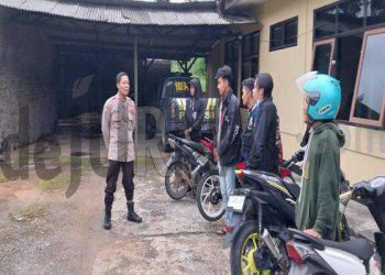 Polisi Lakukan Penertiban Knalpot Brong di Garut
