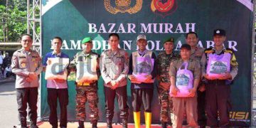 Ringankan Beban Masyarakat Jelang Idul  Fitri 1444 H, Polda Jabar Gelar Bazar Murah