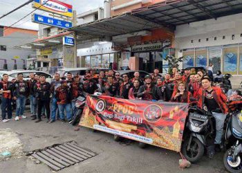 Peduli Sesama, PPOC Garut Berbagi Tajil dan Nasi Box