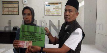 Jelang Lebaran Sejumlah PKM Gajahmekar Gembira, BLT Cair!