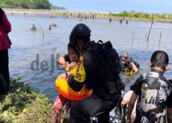 Monitoring Situasi Pantai Cijeruk Indah Kab.Garut Oleh Anggota Sat Brimob Polda Jabar