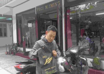 Peci M. Iming Bandung, Kopiah Legendaris Sejak Tahun 1918