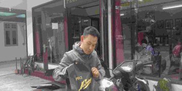 Peci M. Iming Bandung, Kopiah Legendaris Sejak Tahun 1918