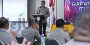 Wakapolda Jabar Membuka Rakerwas Itwasda Polda Jabar Tahun 2023