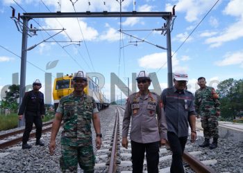 Kapolda Jabar Bersama Kasdam Cek Jalur Kereta Cepat Jakarta – Bandung