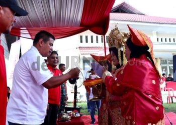 Semarakan HLUN ke – 27 Kemensos Melalui Sentra Wyata Guna Bandung Salurkan Bantuan ATENSI kepada 352 Lansia