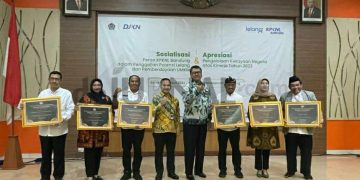 RSUD Majalaya dan Bapenda Diganjar Piagam Penghargaan Kepala KPKNL