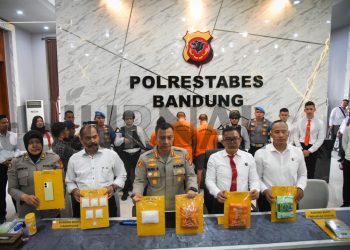 Polisi Tangkap Pasutri di Bandung Lantaran Kendalikan Peredaran Sabu