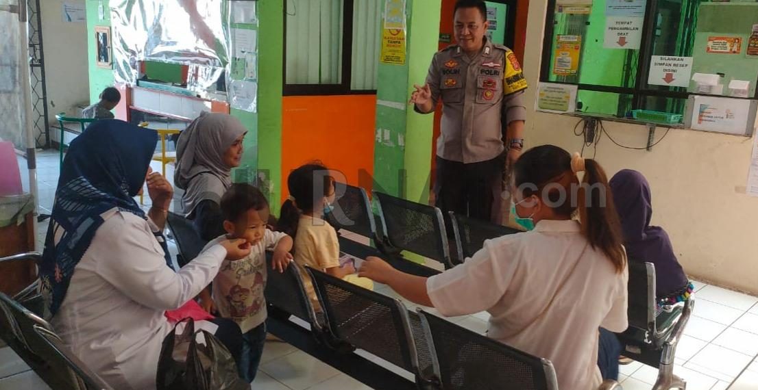 Bhabinkamtibmas Polsek Utbar Ajak Warganya Cerdas dan Bijak dalam Media Sosial